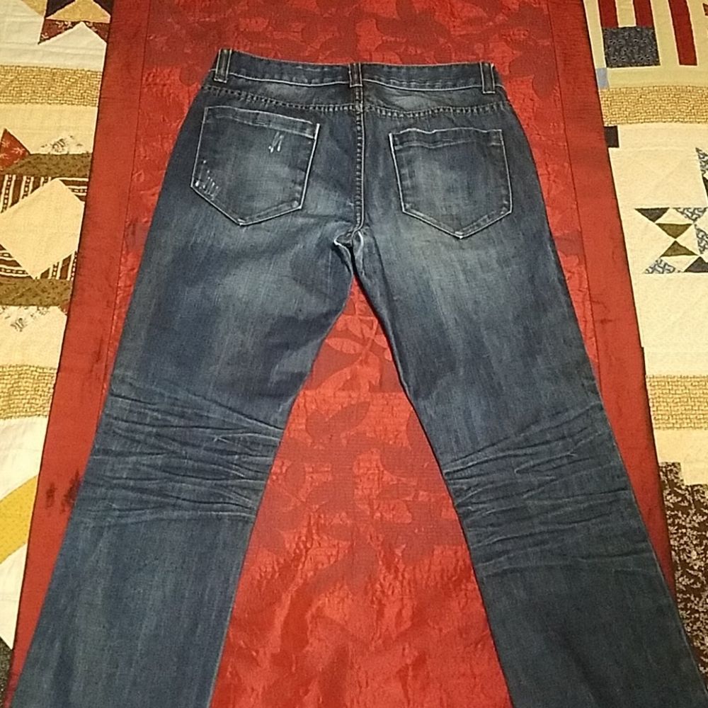 Twentyone Mens Jean's - Picture 2 of 4